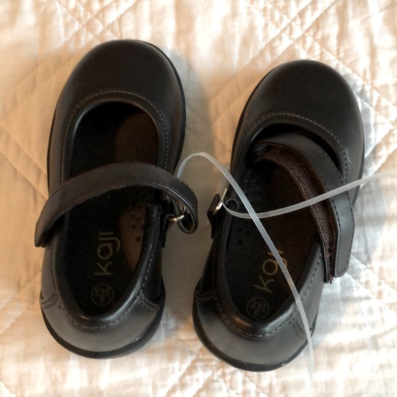 Uniform shoes - Picture 1 of 1